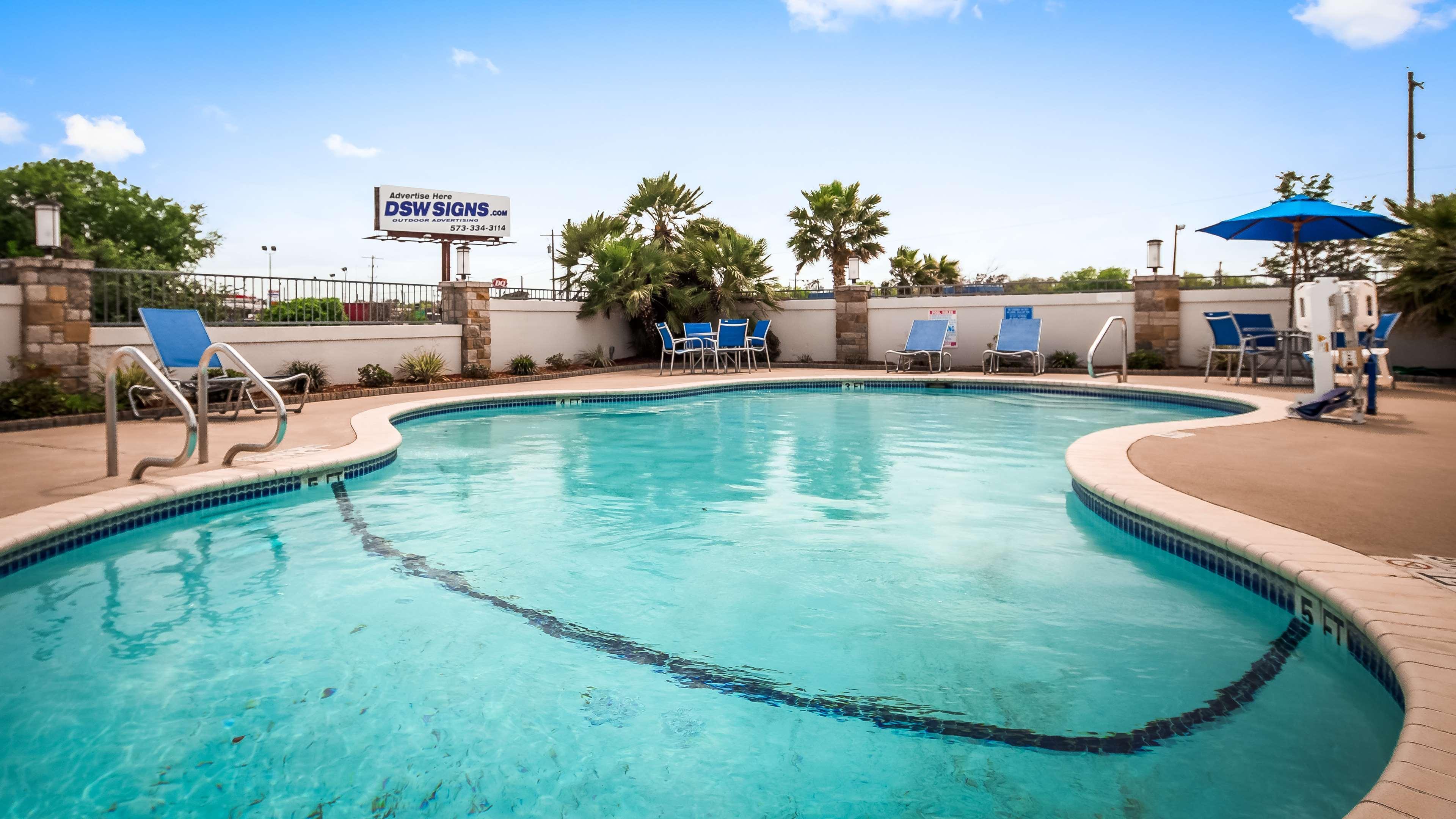 Best Western George West Executive Inn מראה חיצוני תמונה
