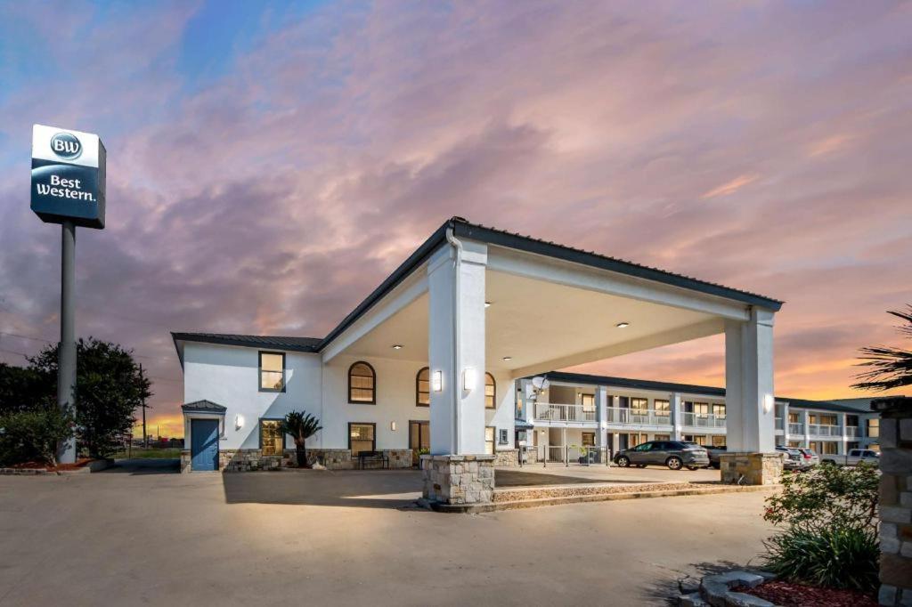 Best Western George West Executive Inn מראה חיצוני תמונה