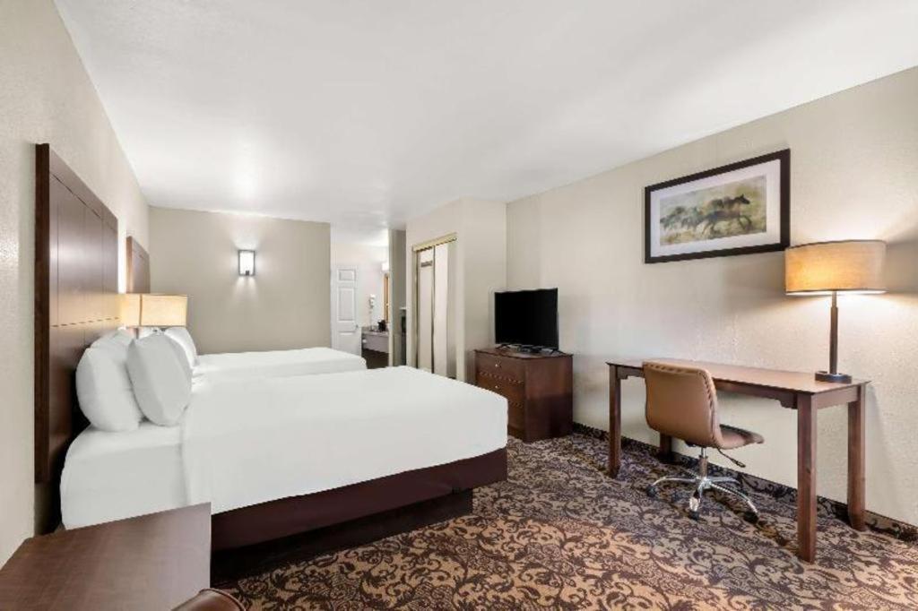 Best Western George West Executive Inn מראה חיצוני תמונה